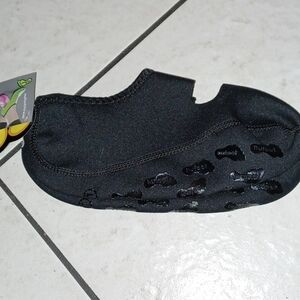 Nufoot Black Mary Janes Neoprene Travel Cruise